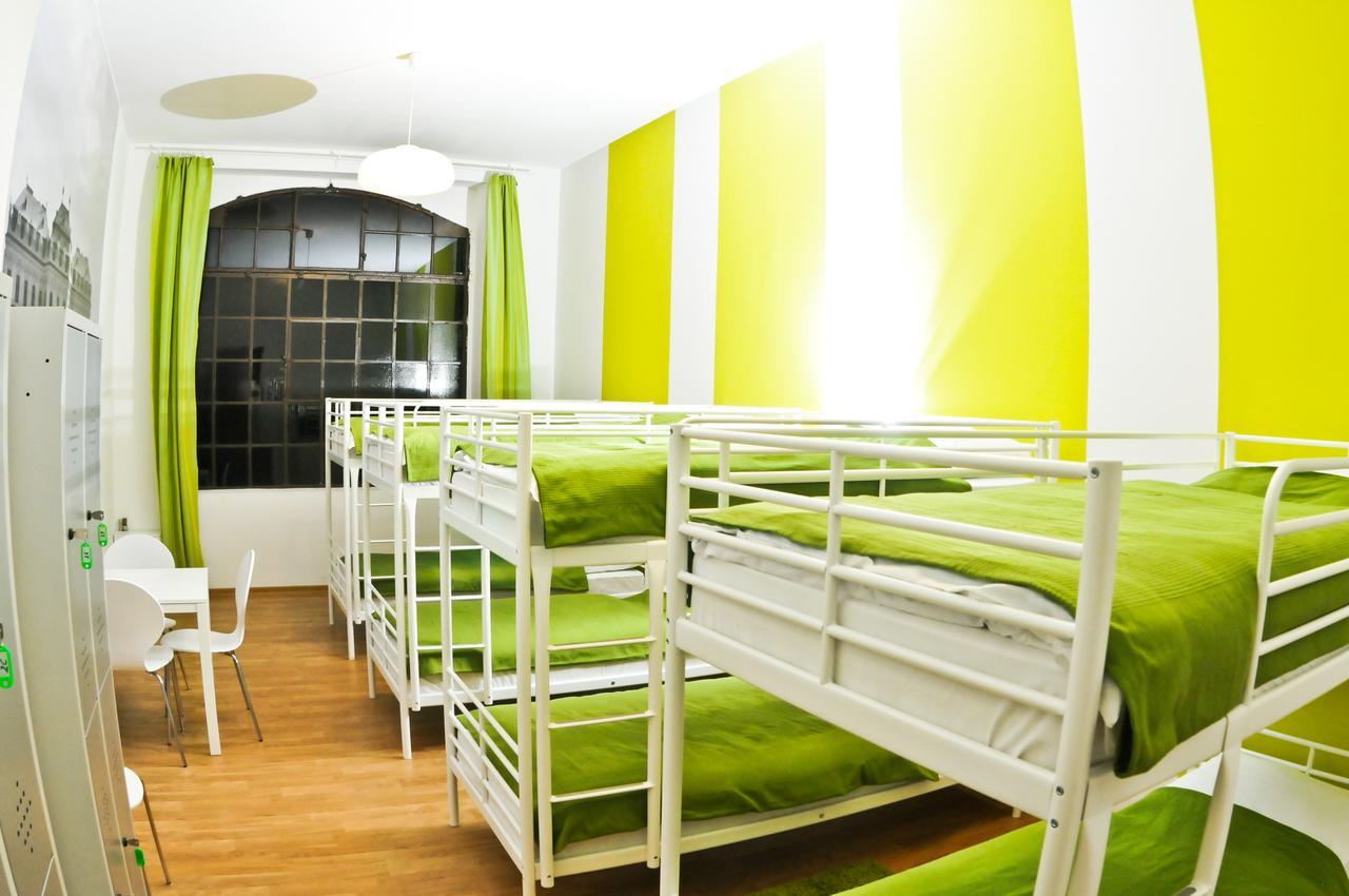 Big City Hostel Wroclaw Ngoại thất bức ảnh