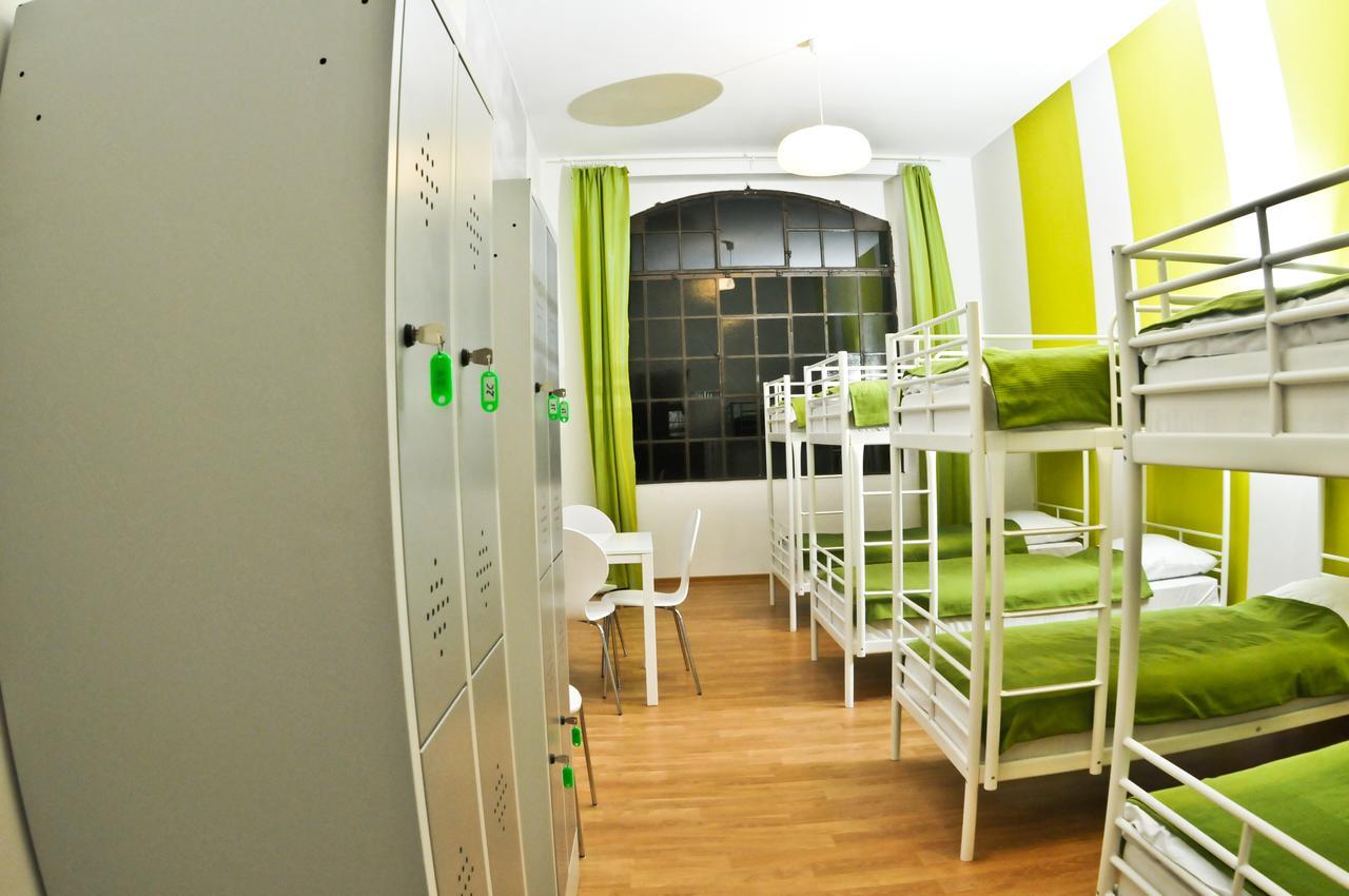 Big City Hostel Wroclaw Ngoại thất bức ảnh