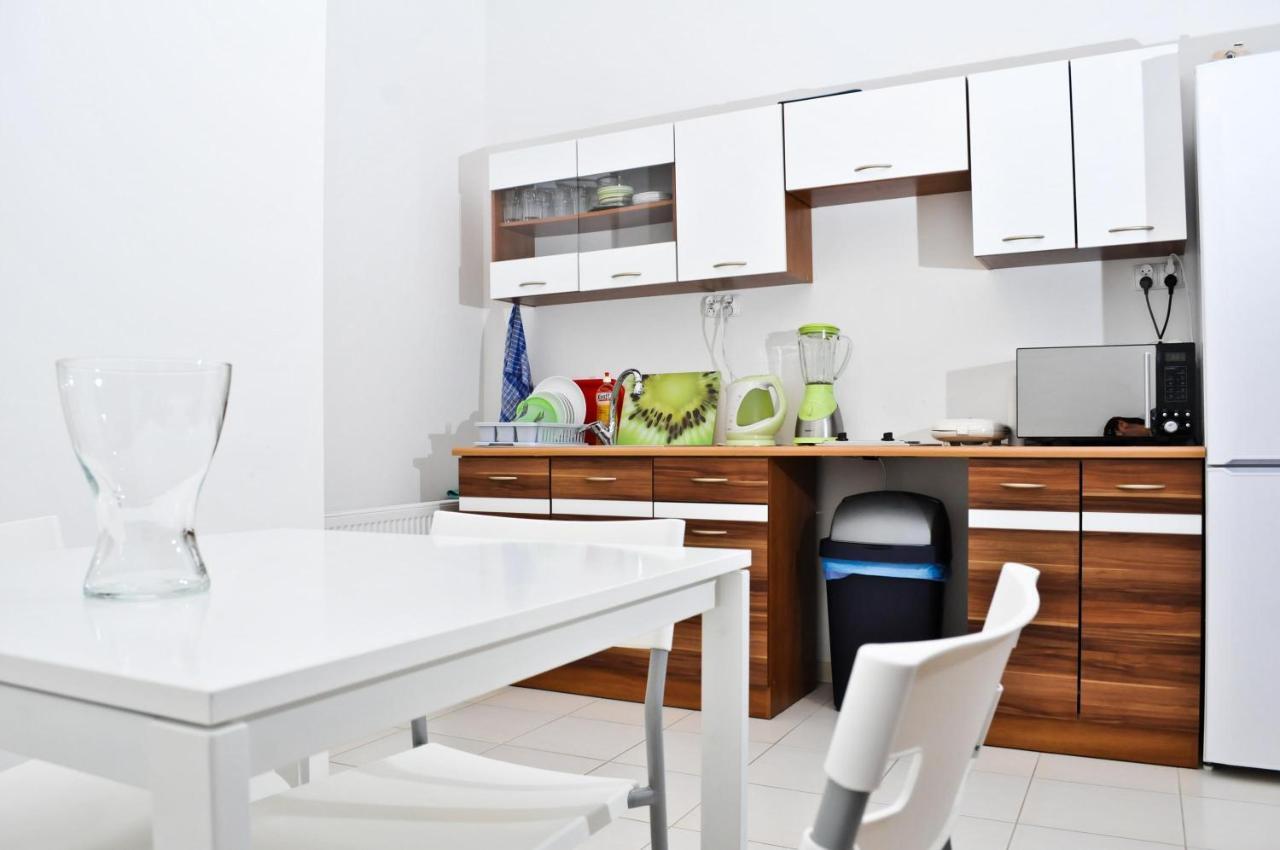 Big City Hostel Wroclaw Ngoại thất bức ảnh