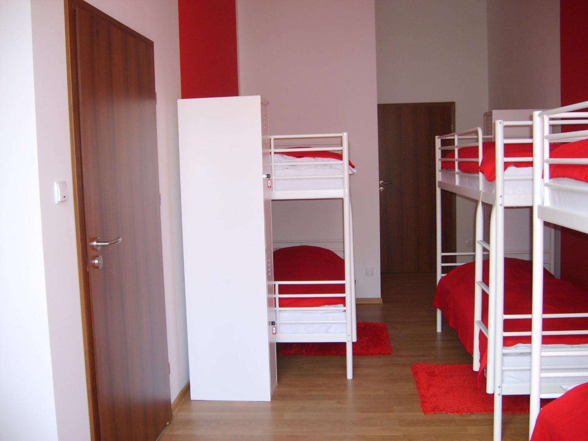 Big City Hostel Wroclaw Ngoại thất bức ảnh
